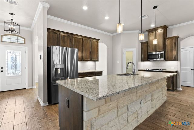 3408 Waggoner Drive, Belton, TX 76513