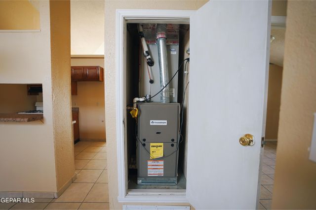 10214 Silver Strand Pl Place, El Paso, TX 79924