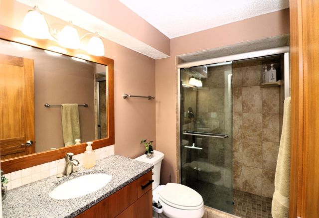 8365 Mitchell Road, Eden Prairie, MN 55347