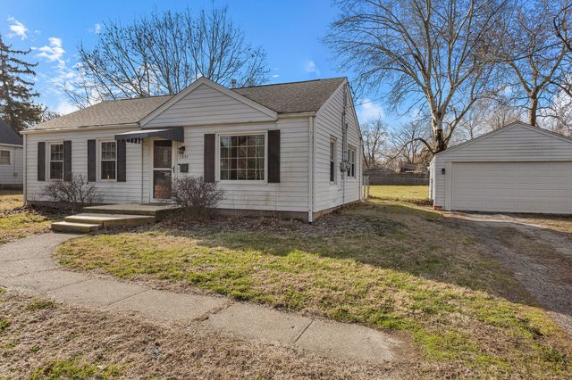 1351 W Pershing Road, Decatur, IL 62526