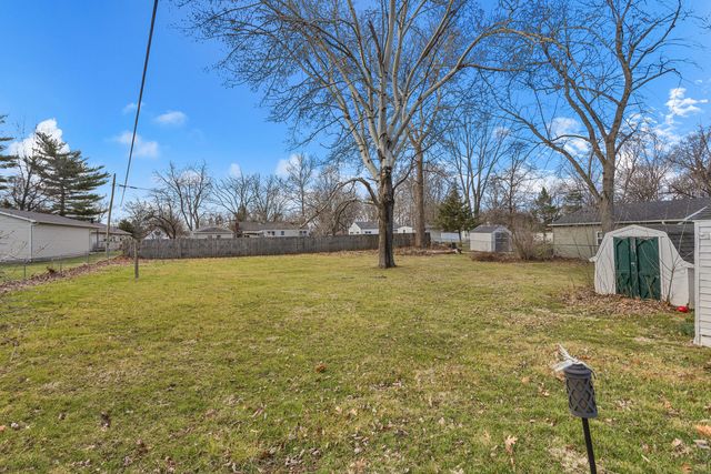 1351 W Pershing Road, Decatur, IL 62526