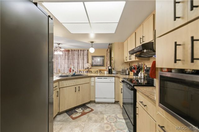 8963 N Joann Drive, Citrus Springs, FL 34434