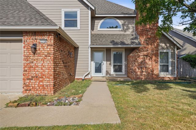 7724 S Hudson Avenue, Tulsa, OK 74136