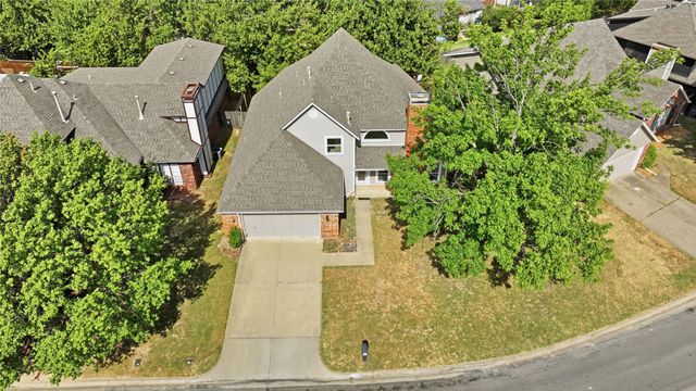 7724 S Hudson Avenue, Tulsa, OK 74136