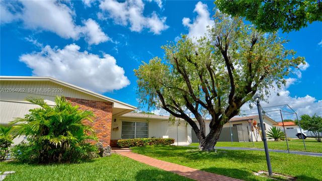 1730 SW 97th Place, Miami, FL 33165