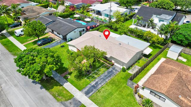 1730 SW 97th Place, Miami, FL 33165