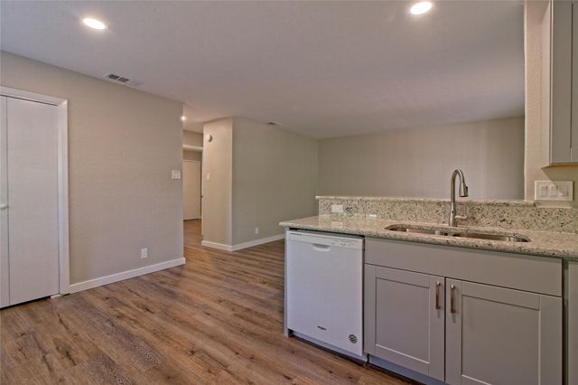 401 Hedgewood DR C, Georgetown, TX 78628