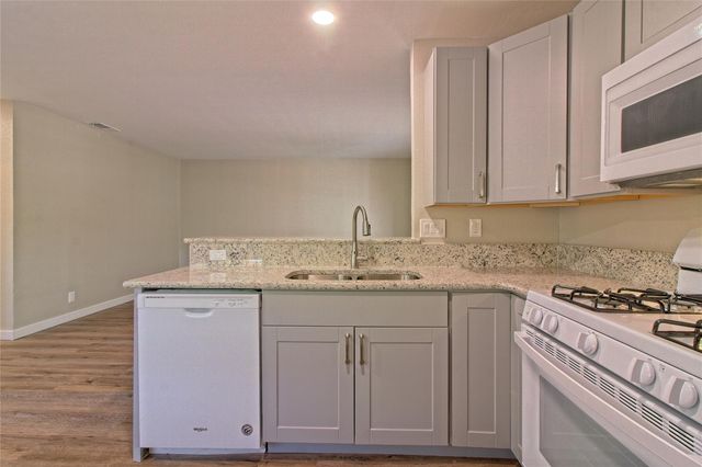 401 Hedgewood DR C, Georgetown, TX 78628