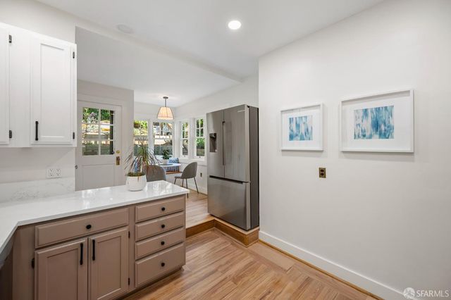 408 Roosevelt Way, San Francisco, CA 94114
