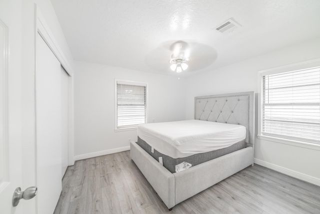 415 Gober Street, Houston, TX 77017