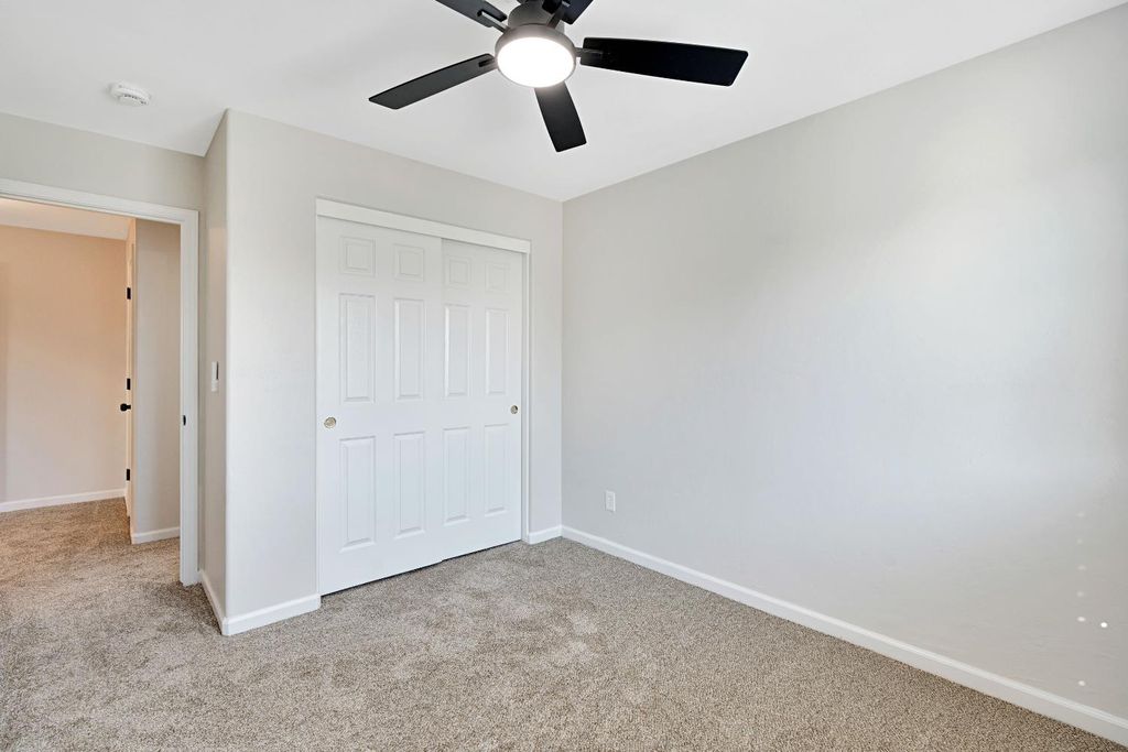 Image 26 of property listing at 1789 N Ellendale Avenue, Fresno, CA 93722