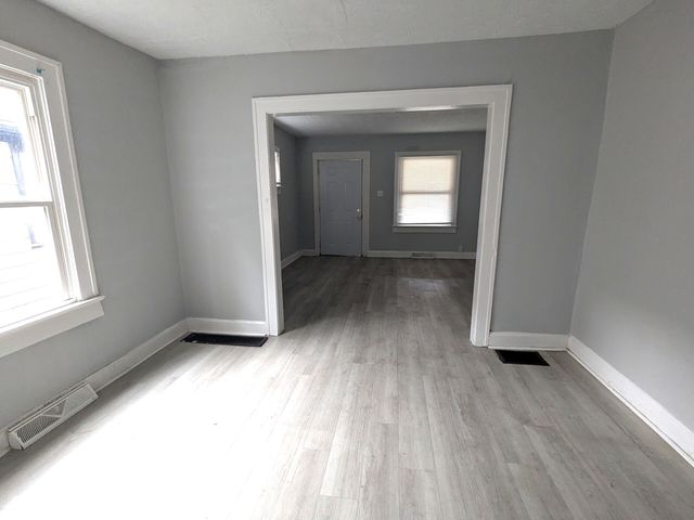 820 N Drexel Avenue, Indianapolis, IN 46201