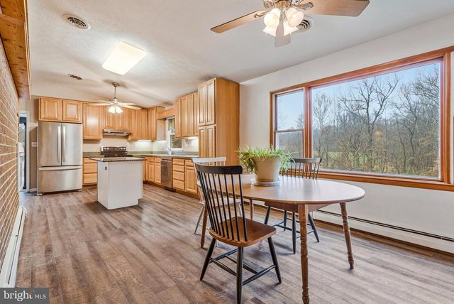 1651 PARIS OAKS RD, Owings, MD 20736