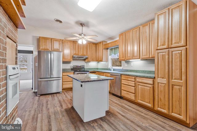 1651 PARIS OAKS RD, Owings, MD 20736