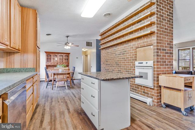 1651 PARIS OAKS RD, Owings, MD 20736