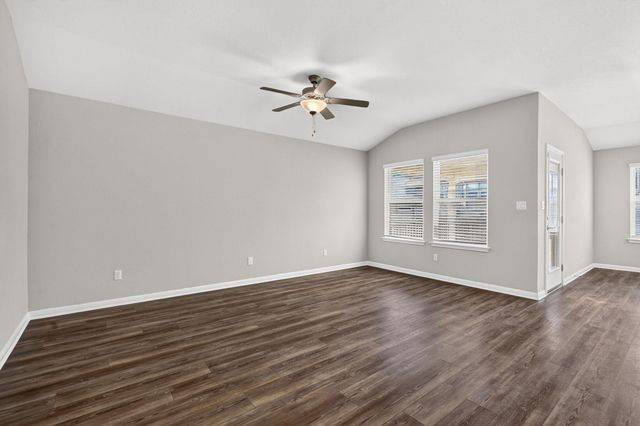 228 El Capitan LOOP, Dripping Springs, TX 78620