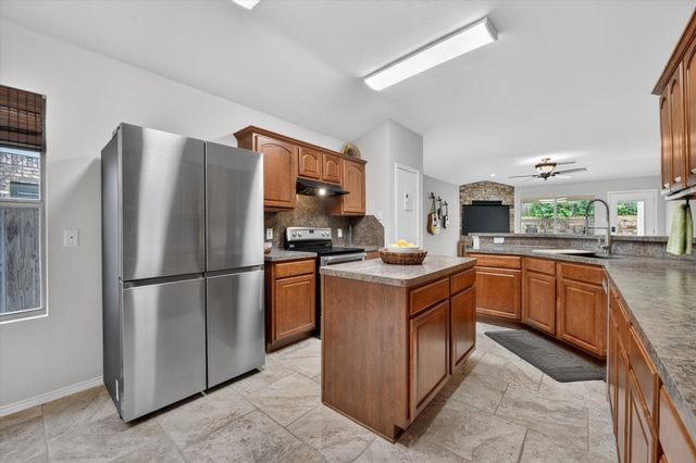 8120 Plateau Drive, Fort Worth, TX 76120