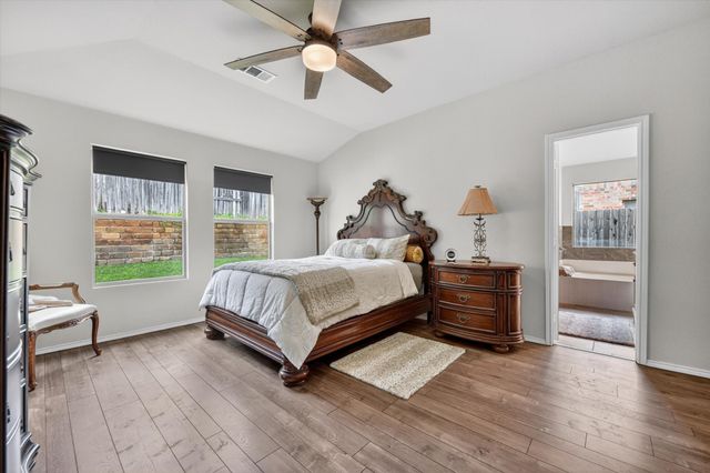 8120 Plateau Drive, Fort Worth, TX 76120