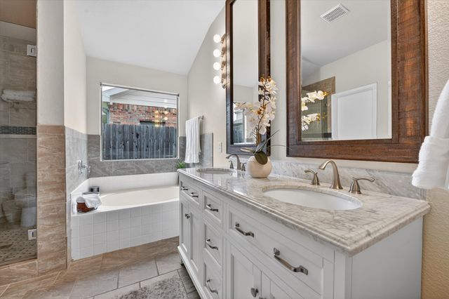 8120 Plateau Drive, Fort Worth, TX 76120