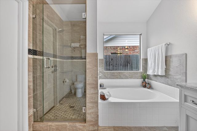 8120 Plateau Drive, Fort Worth, TX 76120