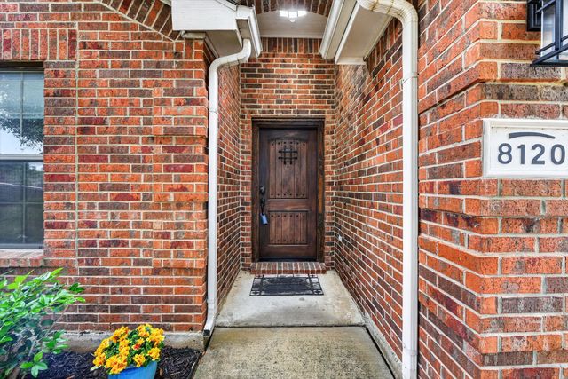8120 Plateau Drive, Fort Worth, TX 76120