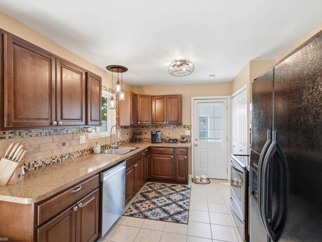 13466 Wessel Court, Sterling Heights, MI 48313
