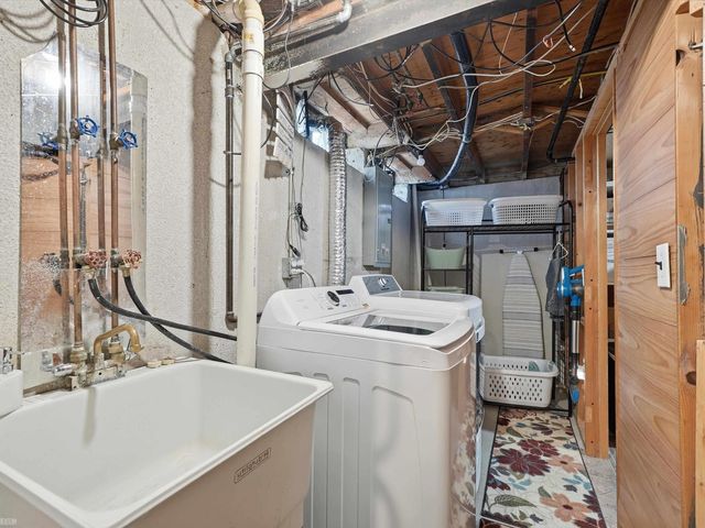 13466 Wessel Court, Sterling Heights, MI 48313