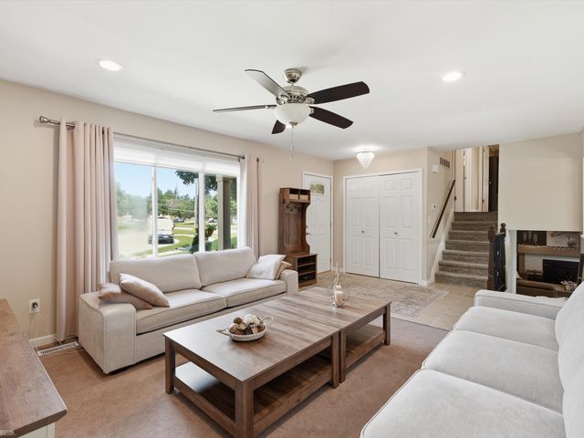 13466 Wessel Court, Sterling Heights, MI 48313