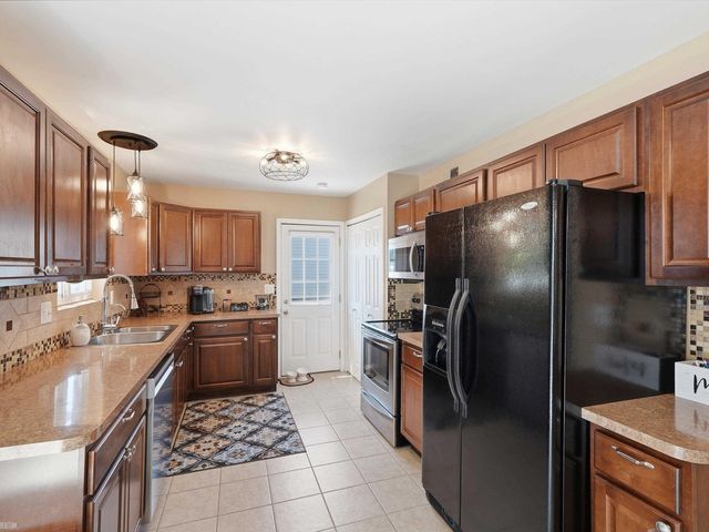 13466 Wessel Court, Sterling Heights, MI 48313