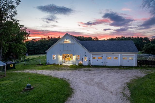 307 E Ricker Road, Loudon, NH 03307
