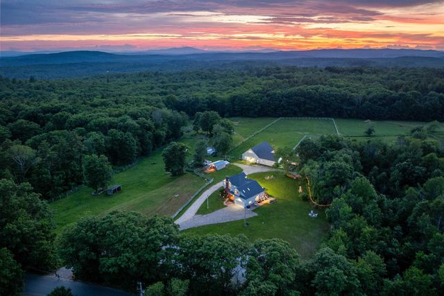 307 E Ricker Road, Loudon, NH 03307
