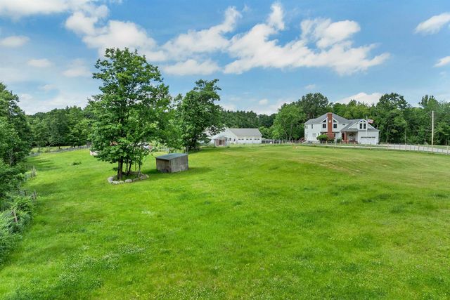 307 E Ricker Road, Loudon, NH 03307