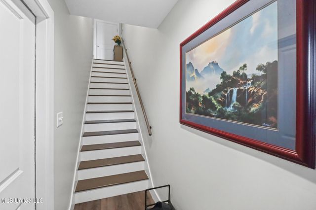 47 Oak Alley Lane, Long Beach, MS 39560