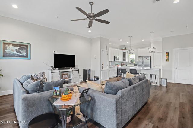 47 Oak Alley Lane, Long Beach, MS 39560