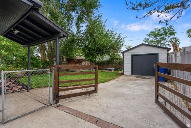 1721 S ROBERTA ST, Salt Lake City, UT 84115