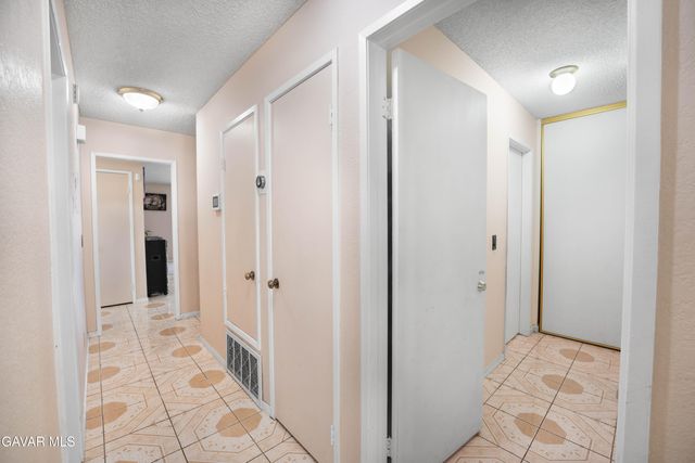 37603 Melton Avenue, Palmdale, CA 93550