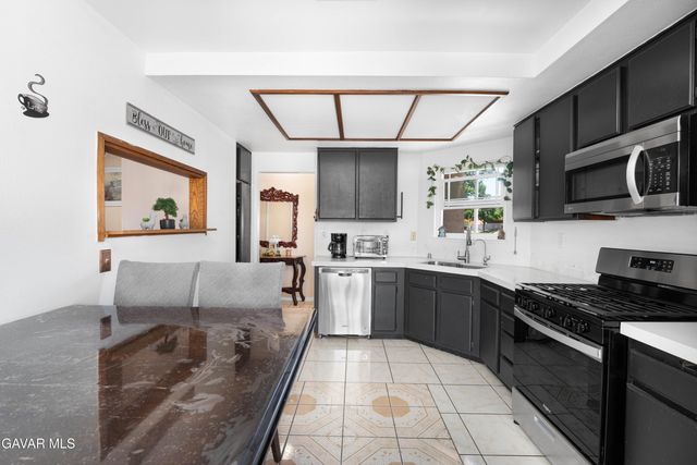 37603 Melton Avenue, Palmdale, CA 93550