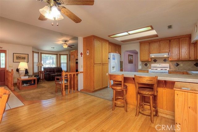 6487 Perry Road, Magalia, CA 95954