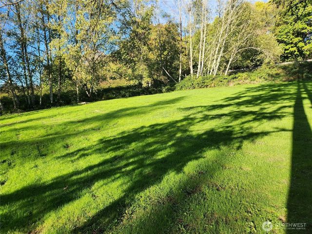 9859 Redmond Woodinville Road NE, Redmond, WA 98052
