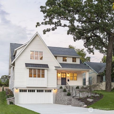 9859 Redmond Woodinville Road NE, Redmond, WA 98052