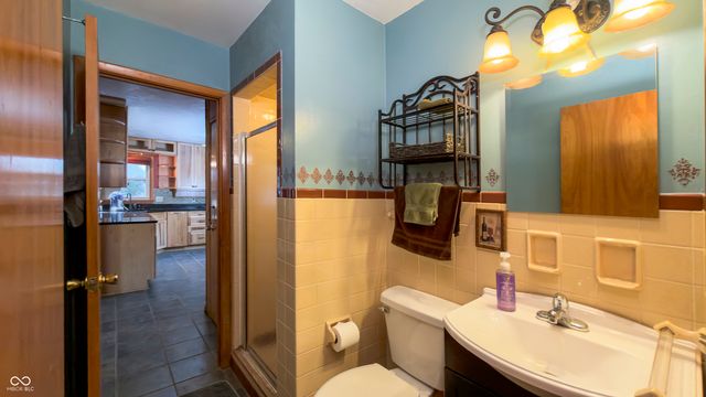 606 E 66th Street, Indianapolis, IN 46220