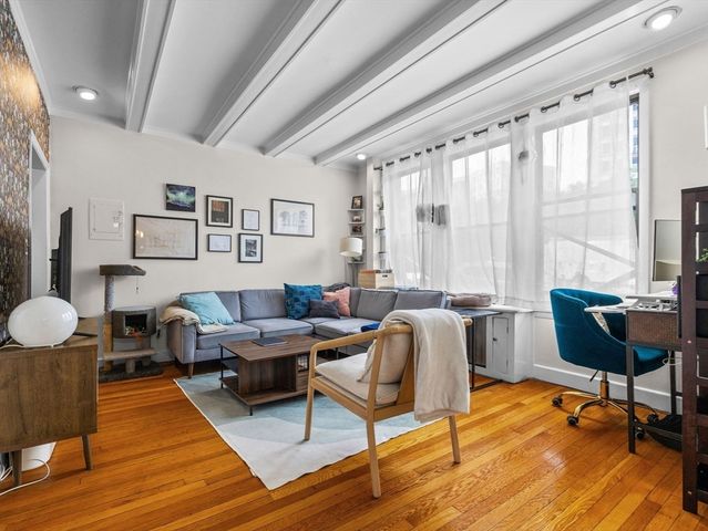 1486 Commonwealth Ave 4, Boston, MA 02135