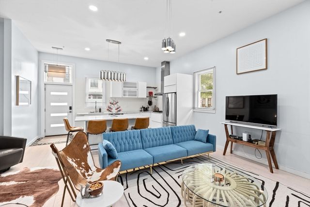 108-110 Trenton St 1, Boston, MA 02128