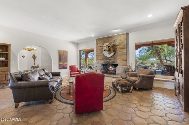 40205 N 26TH Street, Cave Creek, AZ 85331
