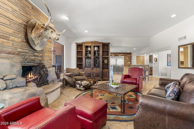 40205 N 26TH Street, Cave Creek, AZ 85331