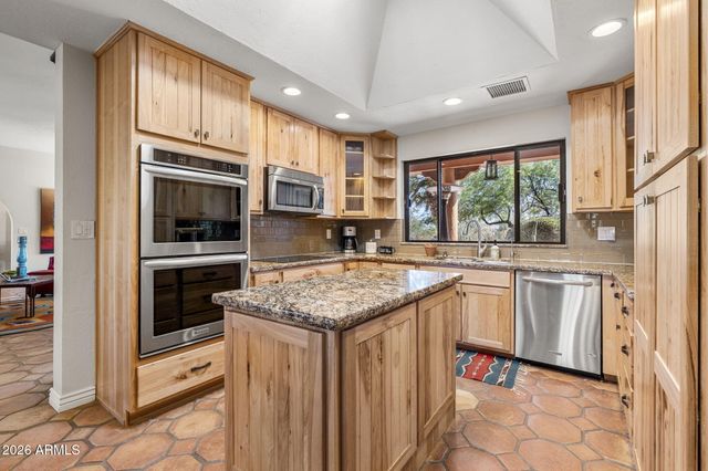 40205 N 26TH Street, Cave Creek, AZ 85331