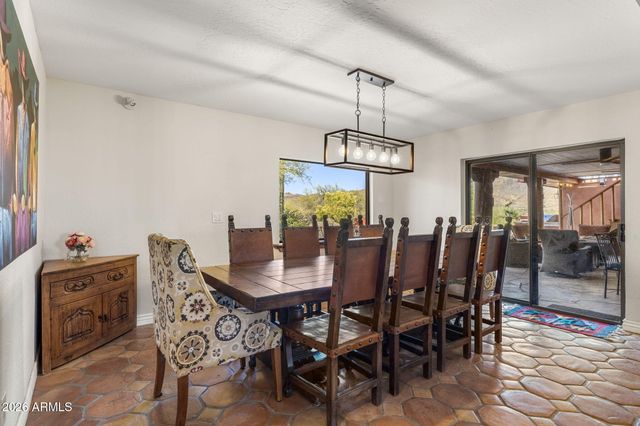 40205 N 26TH Street, Cave Creek, AZ 85331