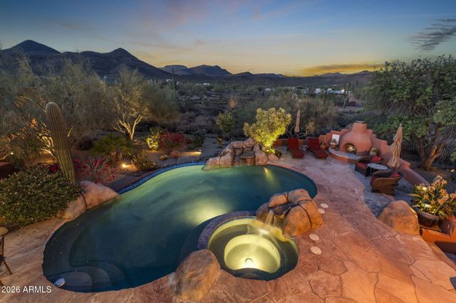 40205 N 26TH Street, Cave Creek, AZ 85331
