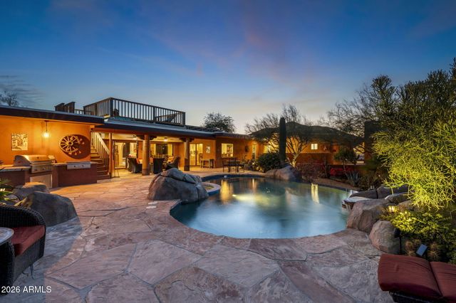 40205 N 26TH Street, Cave Creek, AZ 85331