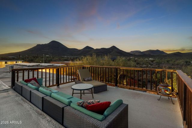 40205 N 26TH Street, Cave Creek, AZ 85331